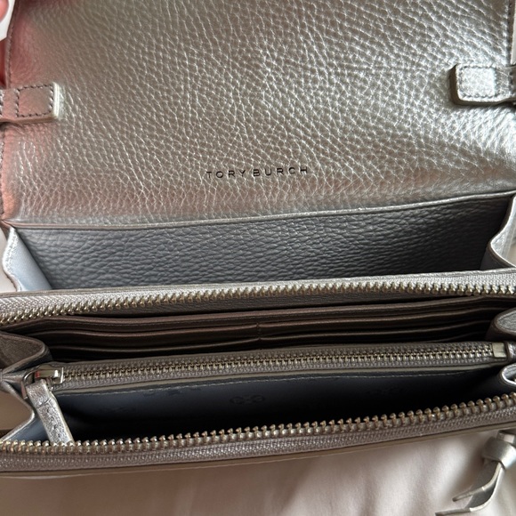 Tory Burch Metallic Silver Crossbody - Picture 4 of 6